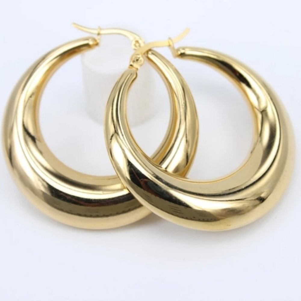 NEW Yellow Gold High Shine Round Hoop Earrings